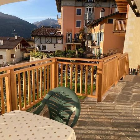 Casa Diaf Appartamento Incantevole Carano Ville Di Fiemme Carano (Trentino) Exterior foto